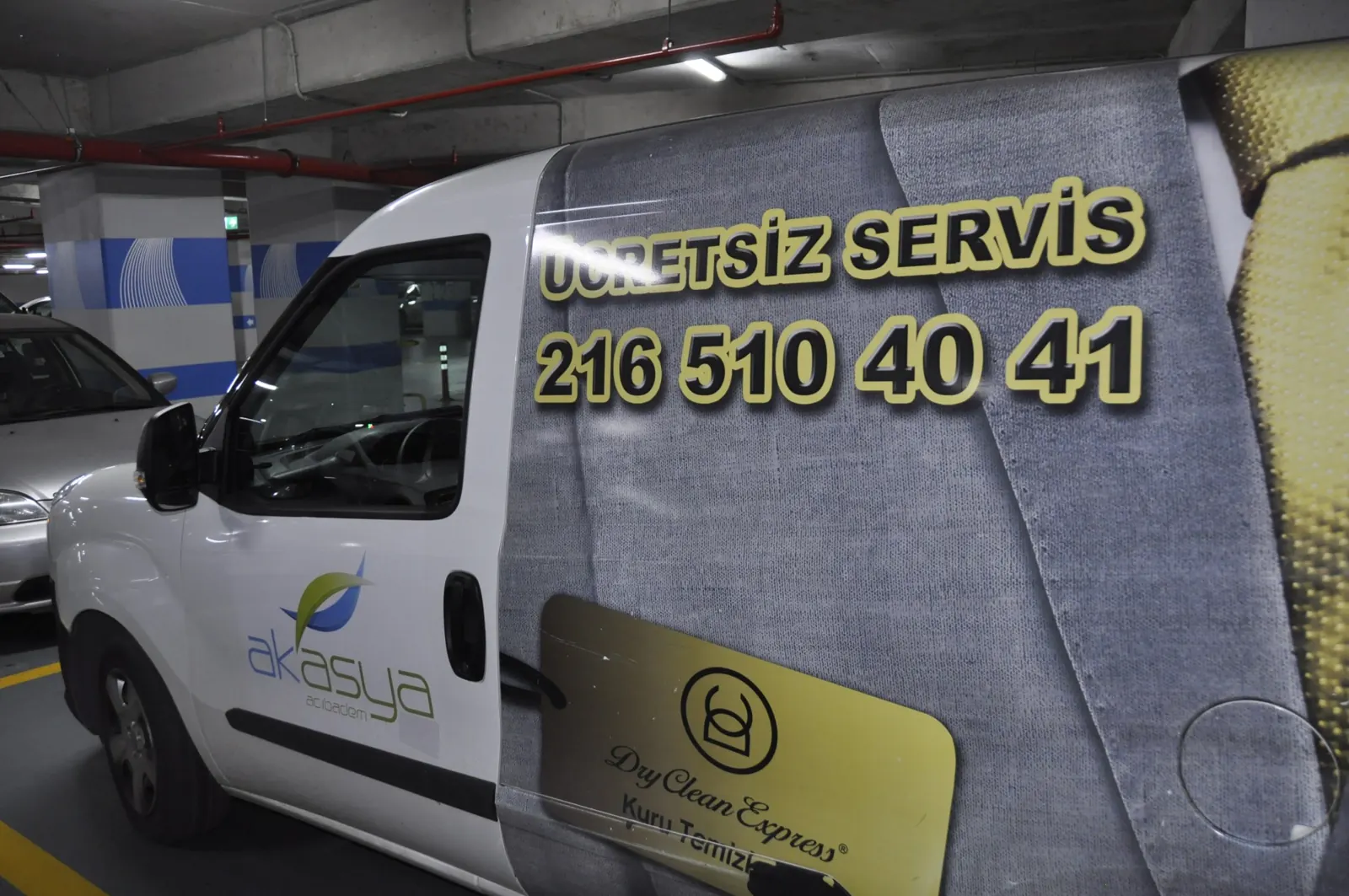 Dry Clean Express servis aracı